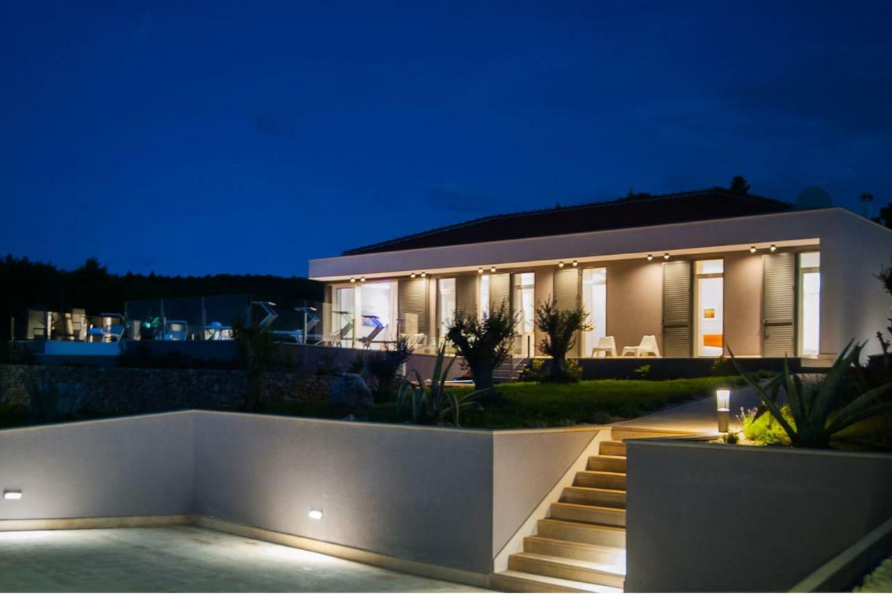 Villa R&B Sutivan Buitenkant foto